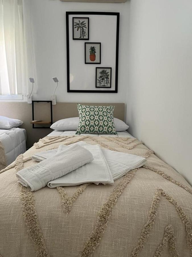 Apartamento Ciudad Jardin Cuarta Planta Sin Ascensor Cordoba Exterior photo